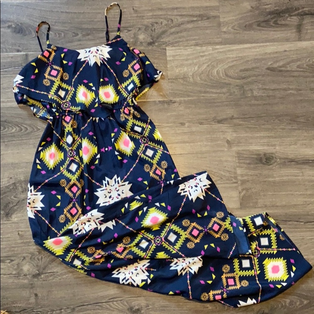Maxi dress with chest overlay